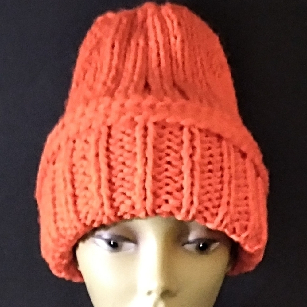 NWT Artisanal Unisex Beanie From The BoKnitArt Collection. - Picture 5 of 6